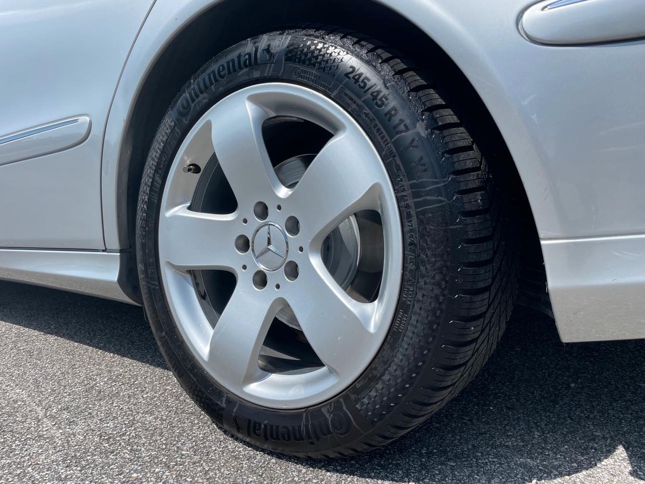 Mercedes-Benz E 320 V6 Avantgarde