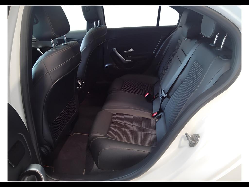 Mercedes-Benz Classe A - W177 2018 - A 180 d Sport Light auto