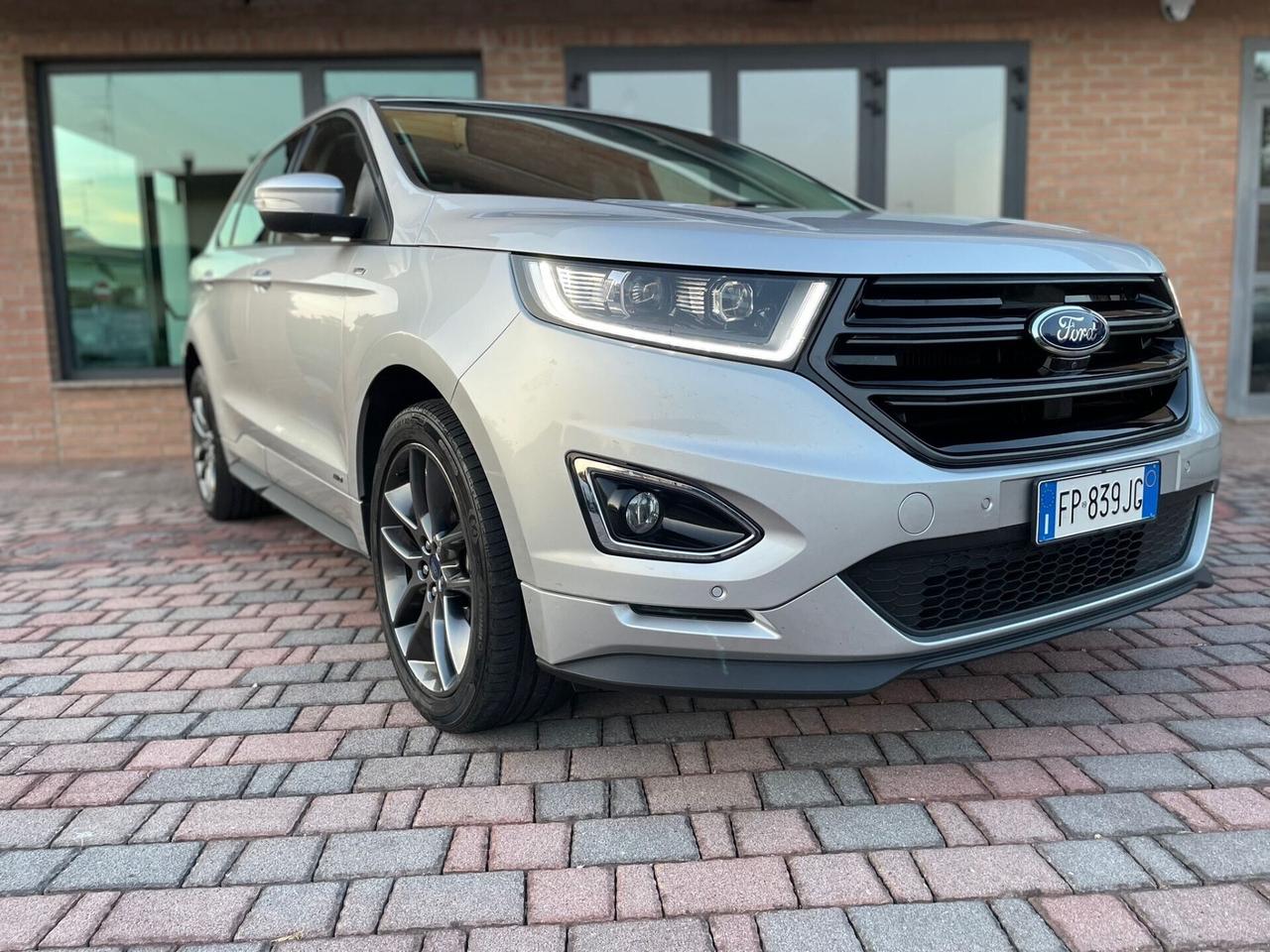 Ford Edge 2.0 TDCI 210 CV AWD S&S Powershift ST Line