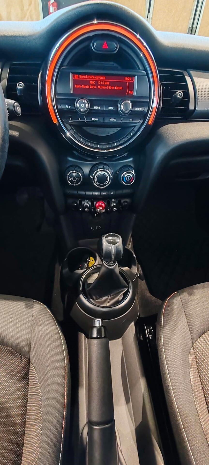 Mini 1.5 Cooper D 116CV BUSINESS XL