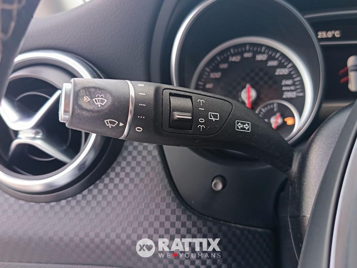 Mercedes-Benz A 180 1.6 122CV Premium