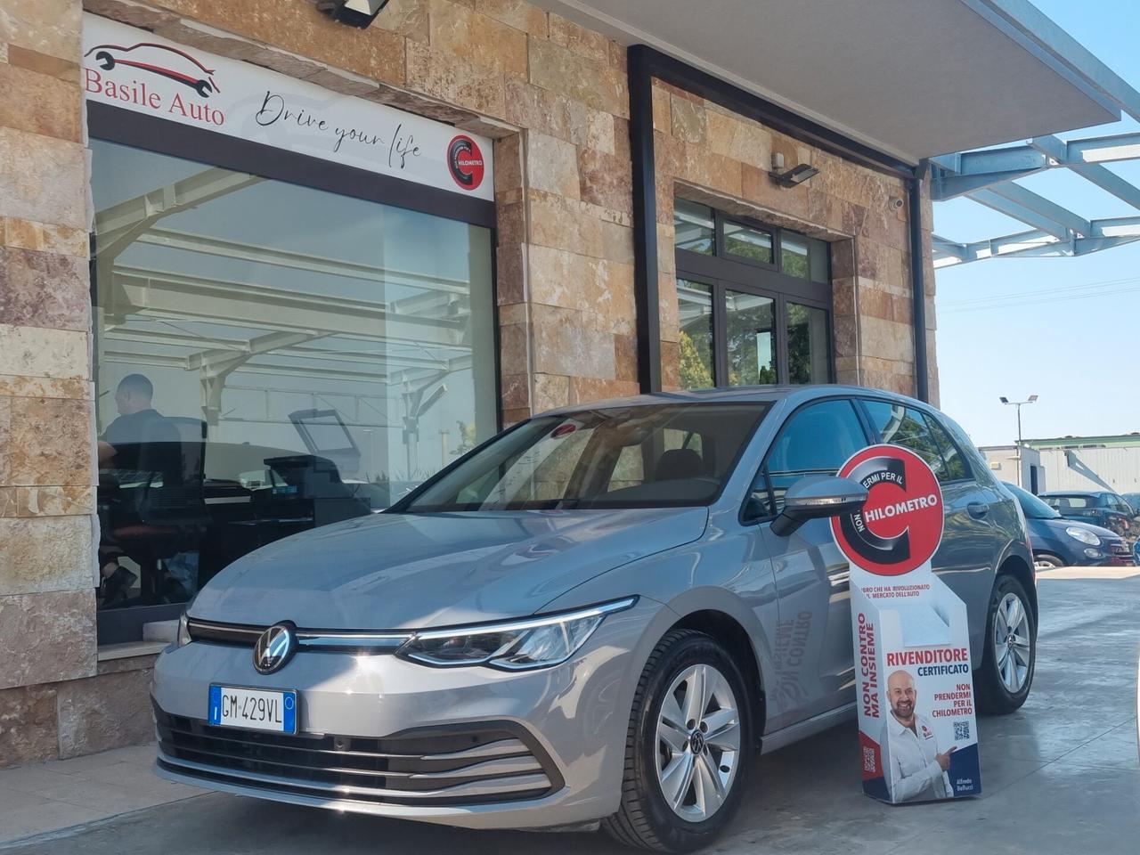 Golf VIII 2020 1.0 etsi evo Life 110cv dsg