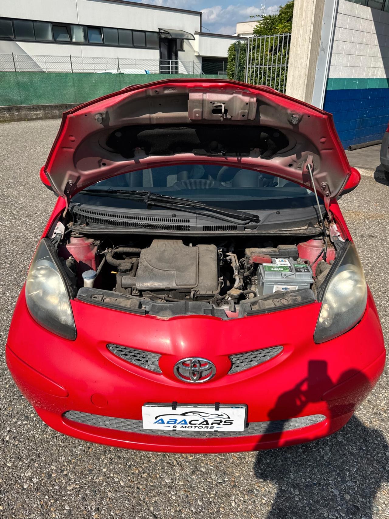 Toyota Aygo 1.0 5 porte 50kW Benz *85.000 km*