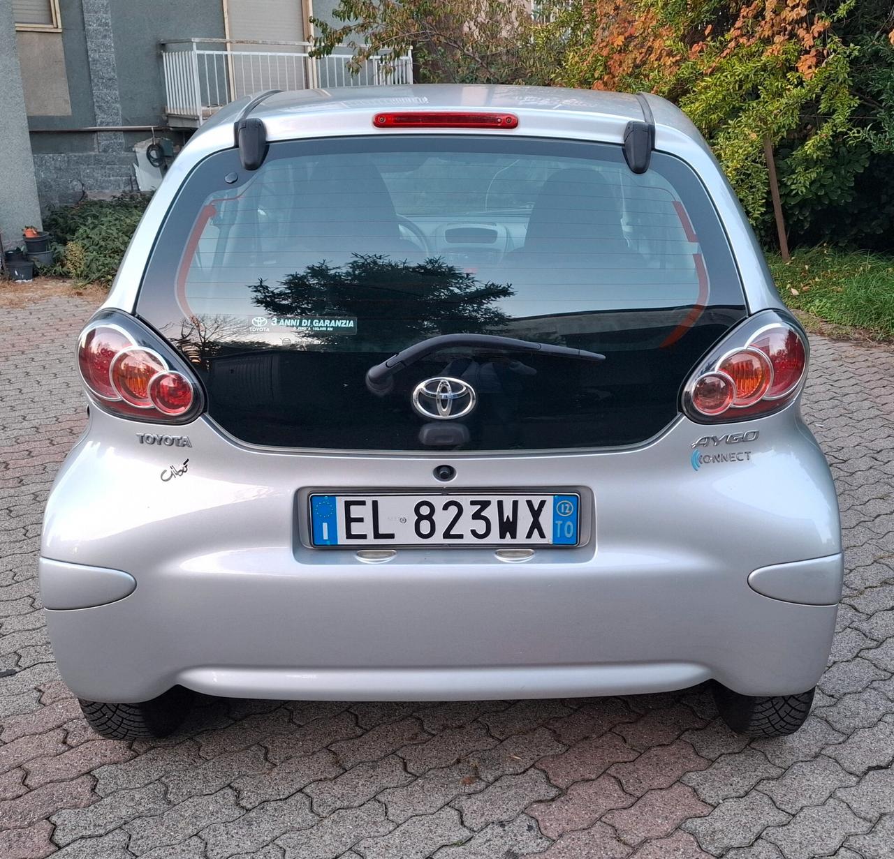 Toyota Aygo 1.0 12V VVT-i 3 porte Now Connect