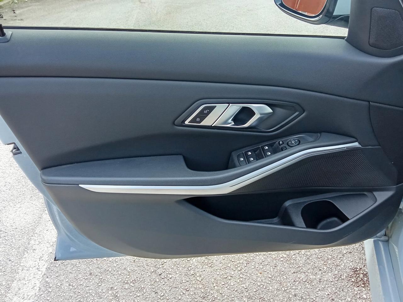 BMW 320 D/48V/XDRIVE/MSPORT/C.AUT/NAVI/PELLE/C.AUT/LED/PDC/IMM.12/23