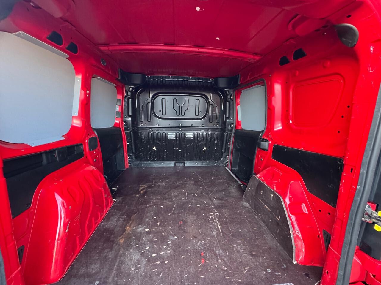 Fiat Doblo 1.4 T-Jet 16V Emotion Metano