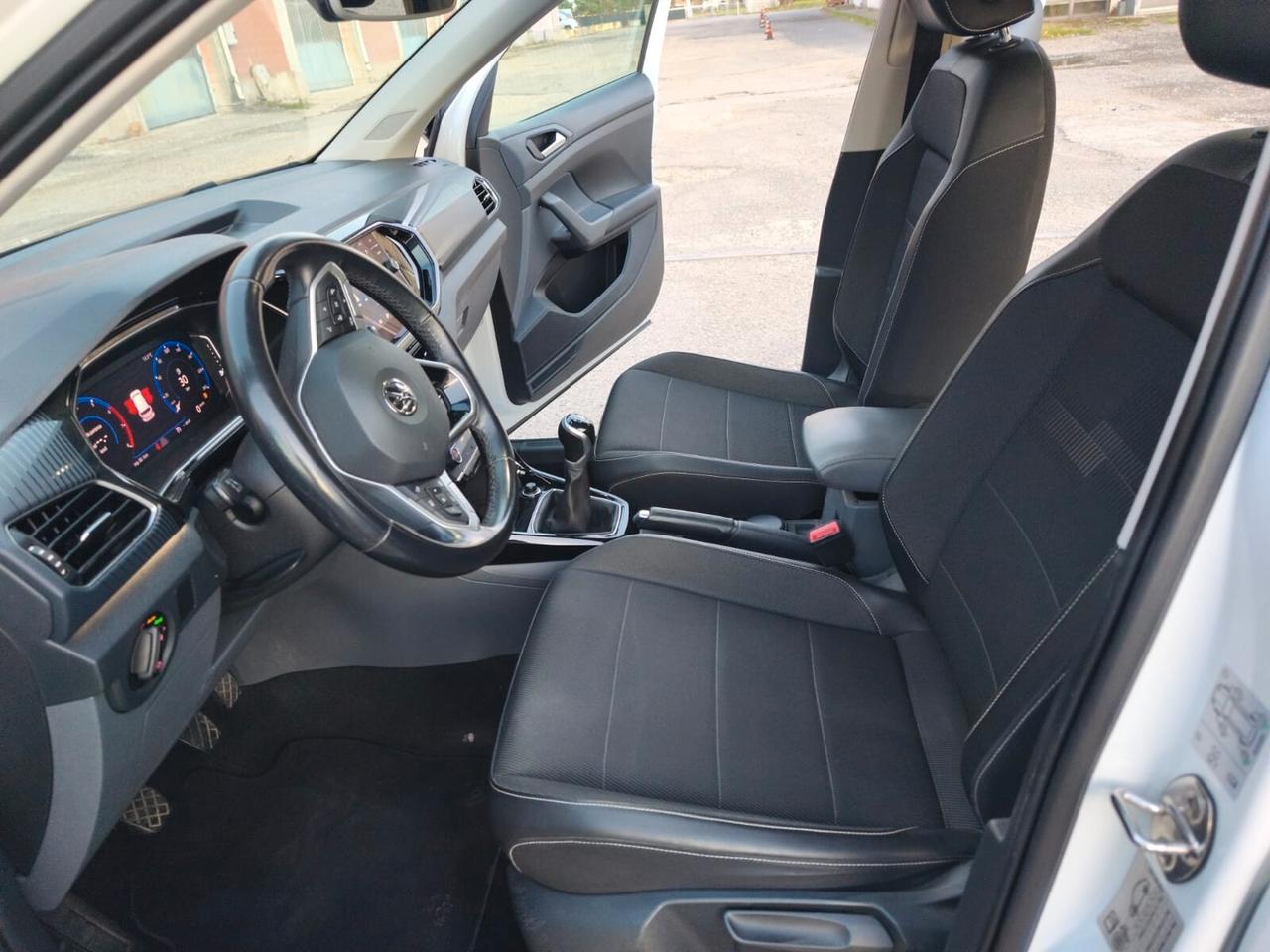 Volkswagen T-Cross 2019---1.0 Benzina