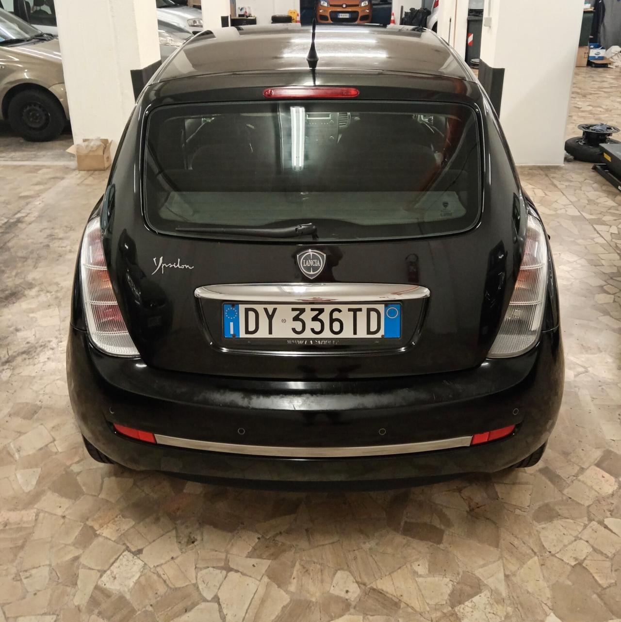 Lancia Ypsilon 1.4 E-Collection Ecochic GPL