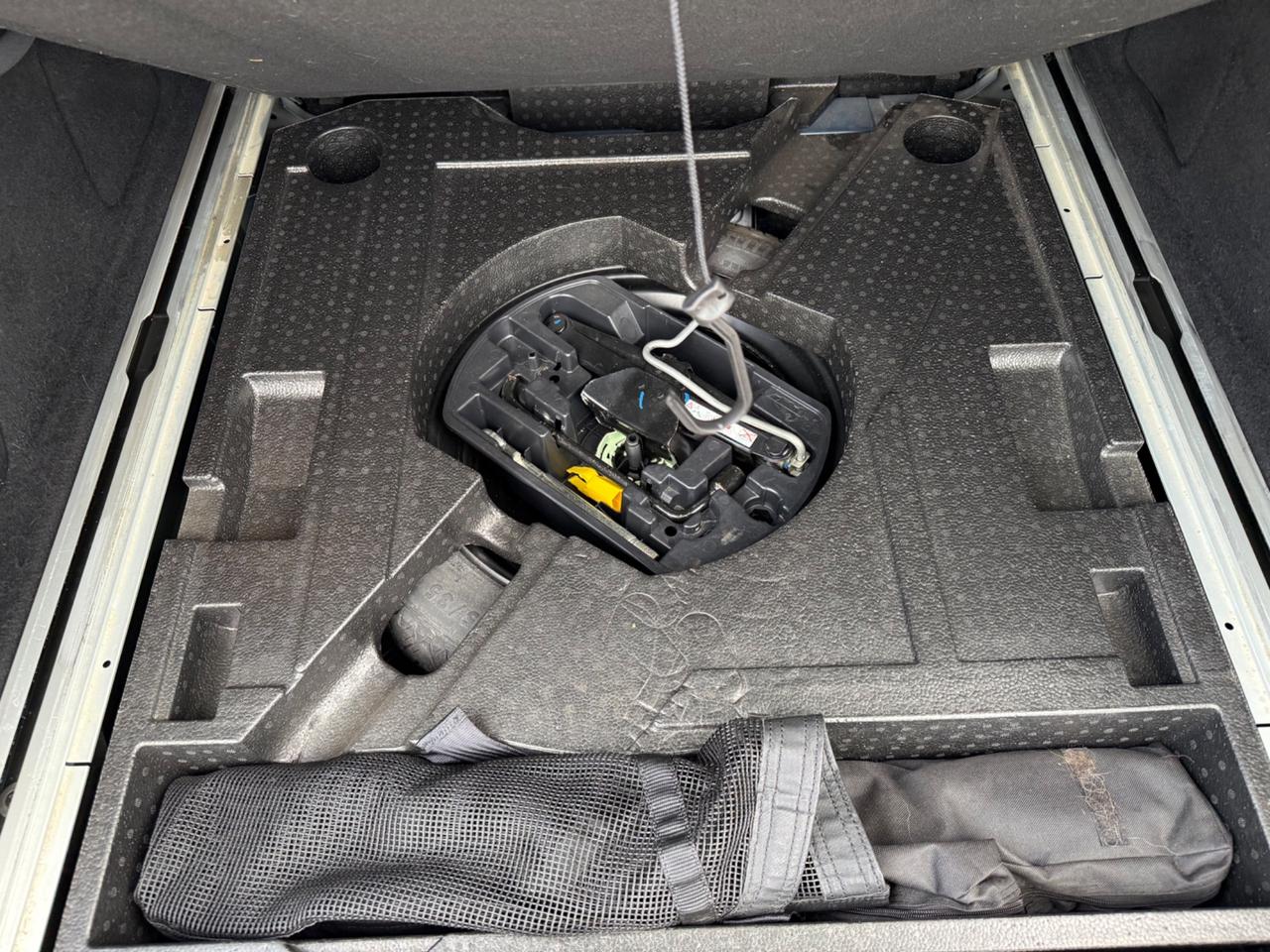 Peugeot 308 1.6 e-HDi 115 CV Stop&Start SW Allure