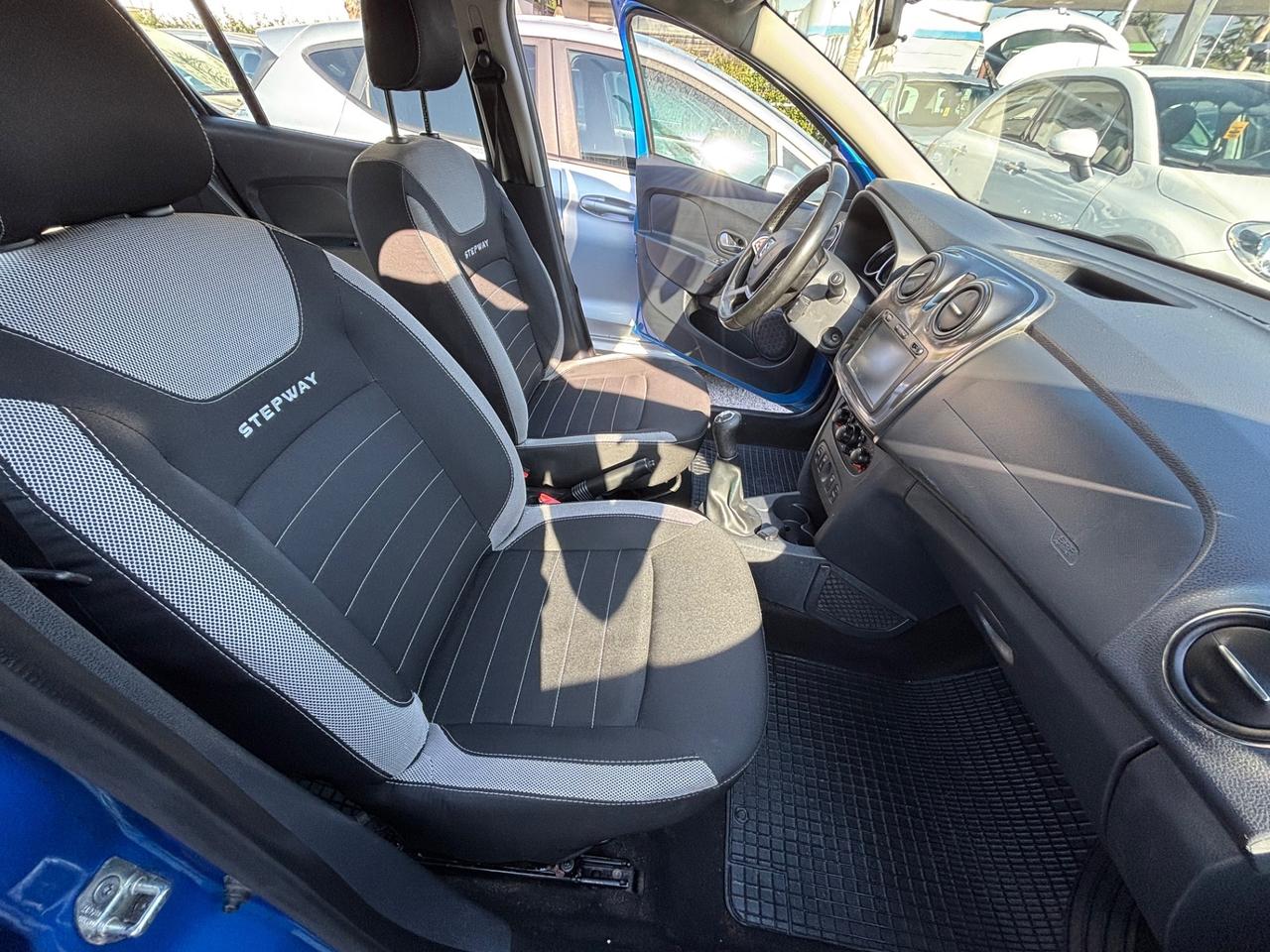 DACIA SANDERO STEPWAY 1.5DCI 90CV FULL OPT