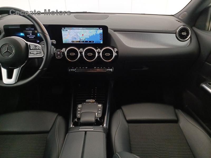 Mercedes GLA 180 180 D Sport Plus 8G-DCT