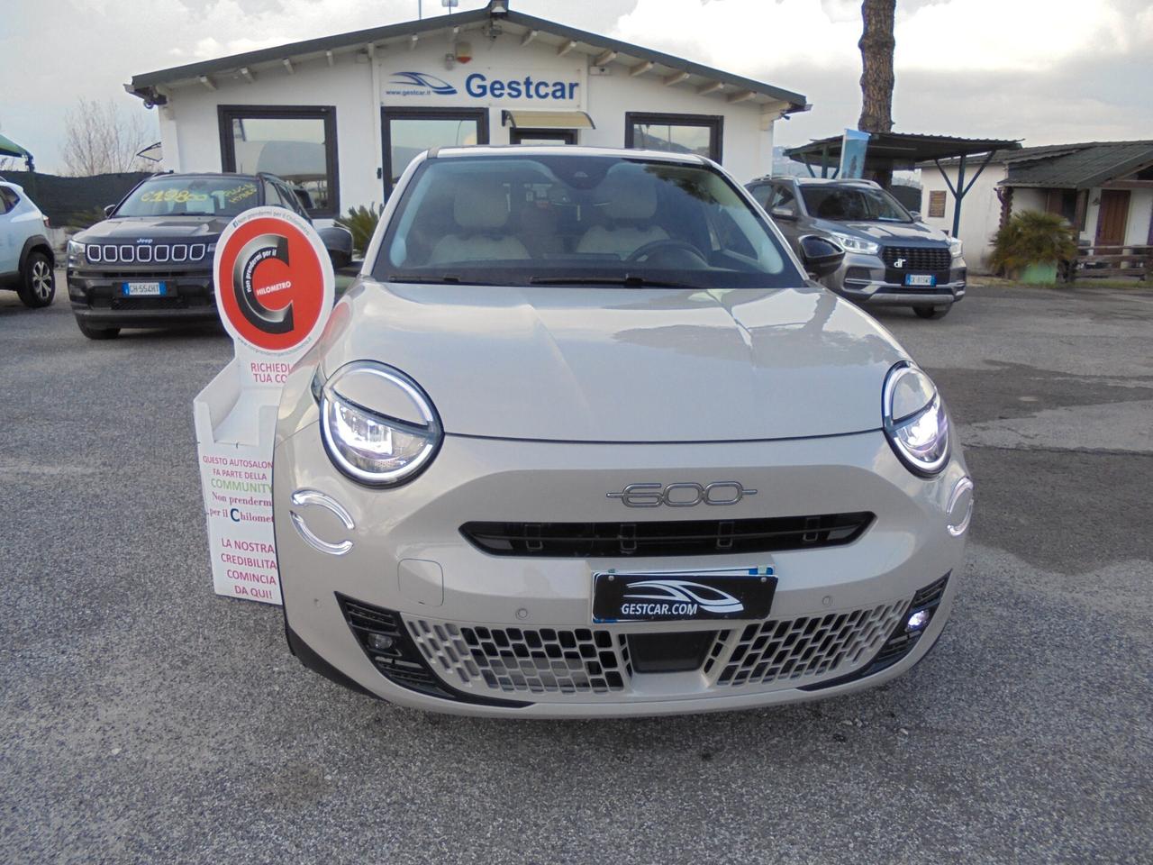 Fiat 600 Hybrid 110 CV DCT MHEV