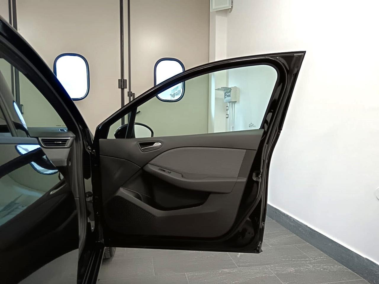 Renault Clio 90 CV 5 porte Techno UFFICIALE ITALIANA