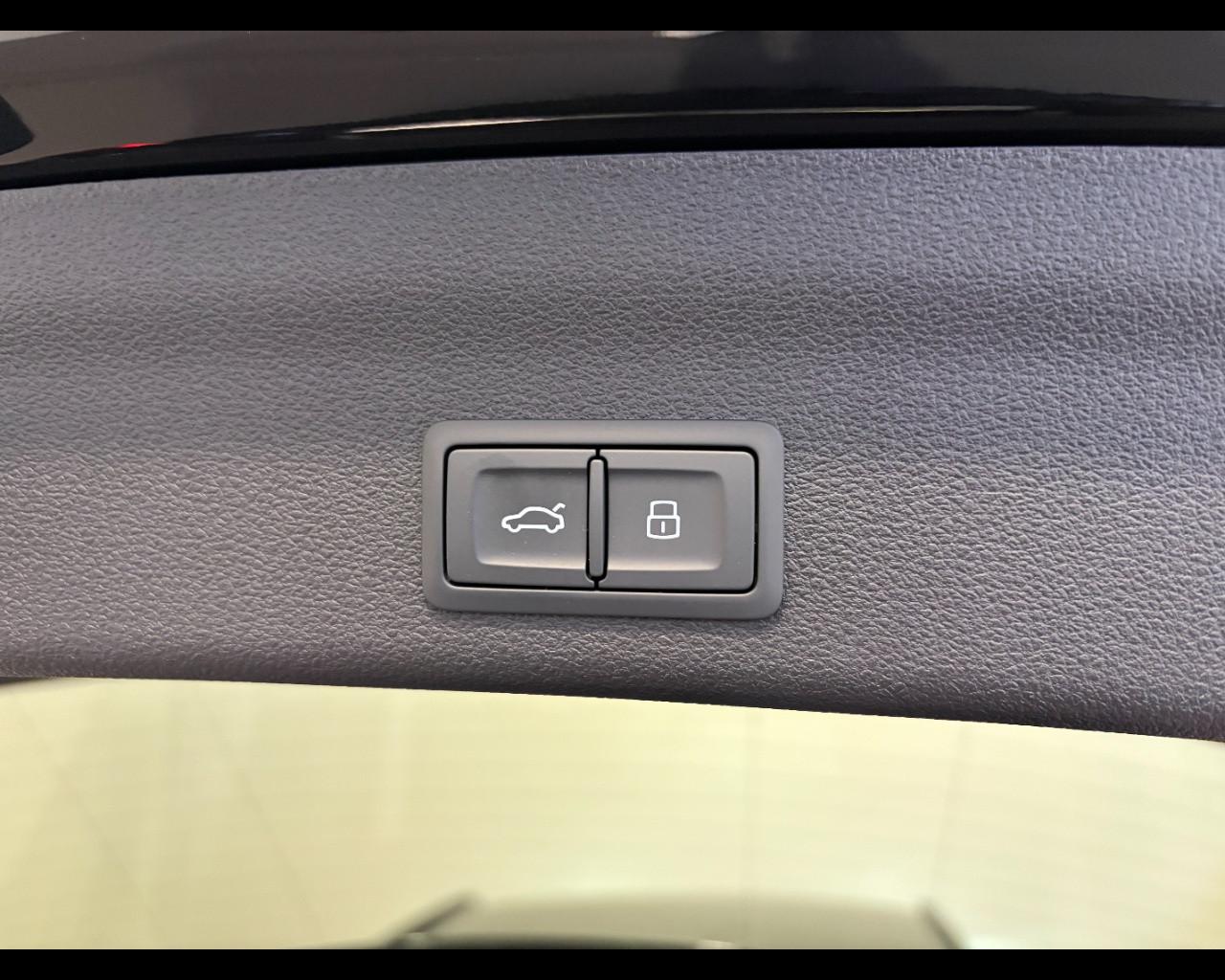 AUDI A6 AVANT 50 TDI MHEV TIPTRONIC S LINE EDITION