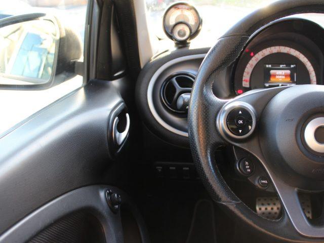 SMART ForFour EQ Pulse