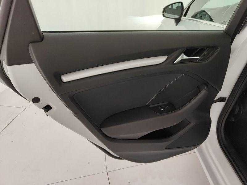 Audi A3 1.6 TDI 116 CV Business