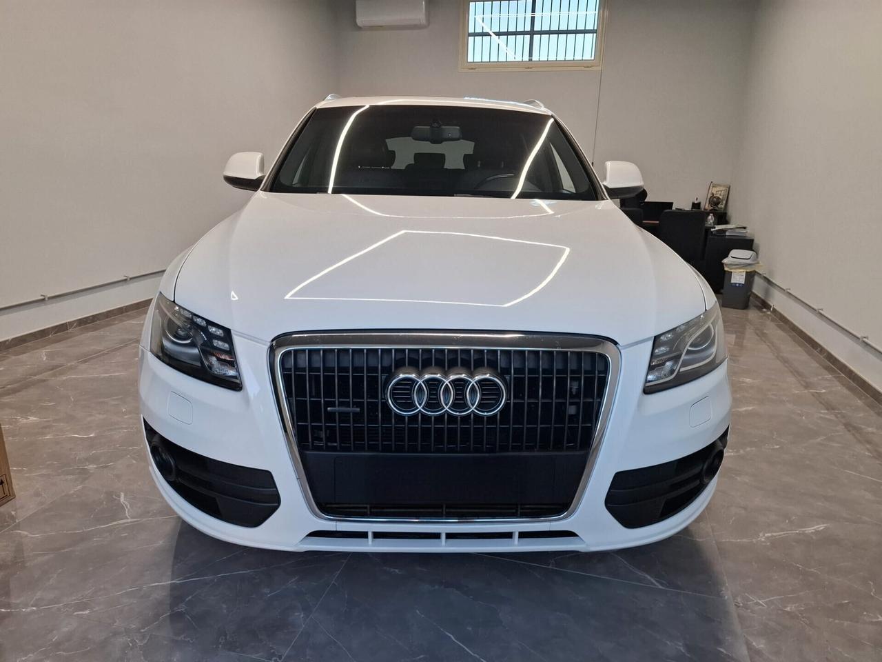 AUDI Q5 2.0 TDI 170 CV S line S tronic TETTO PANORAMICO APRIBILE.
