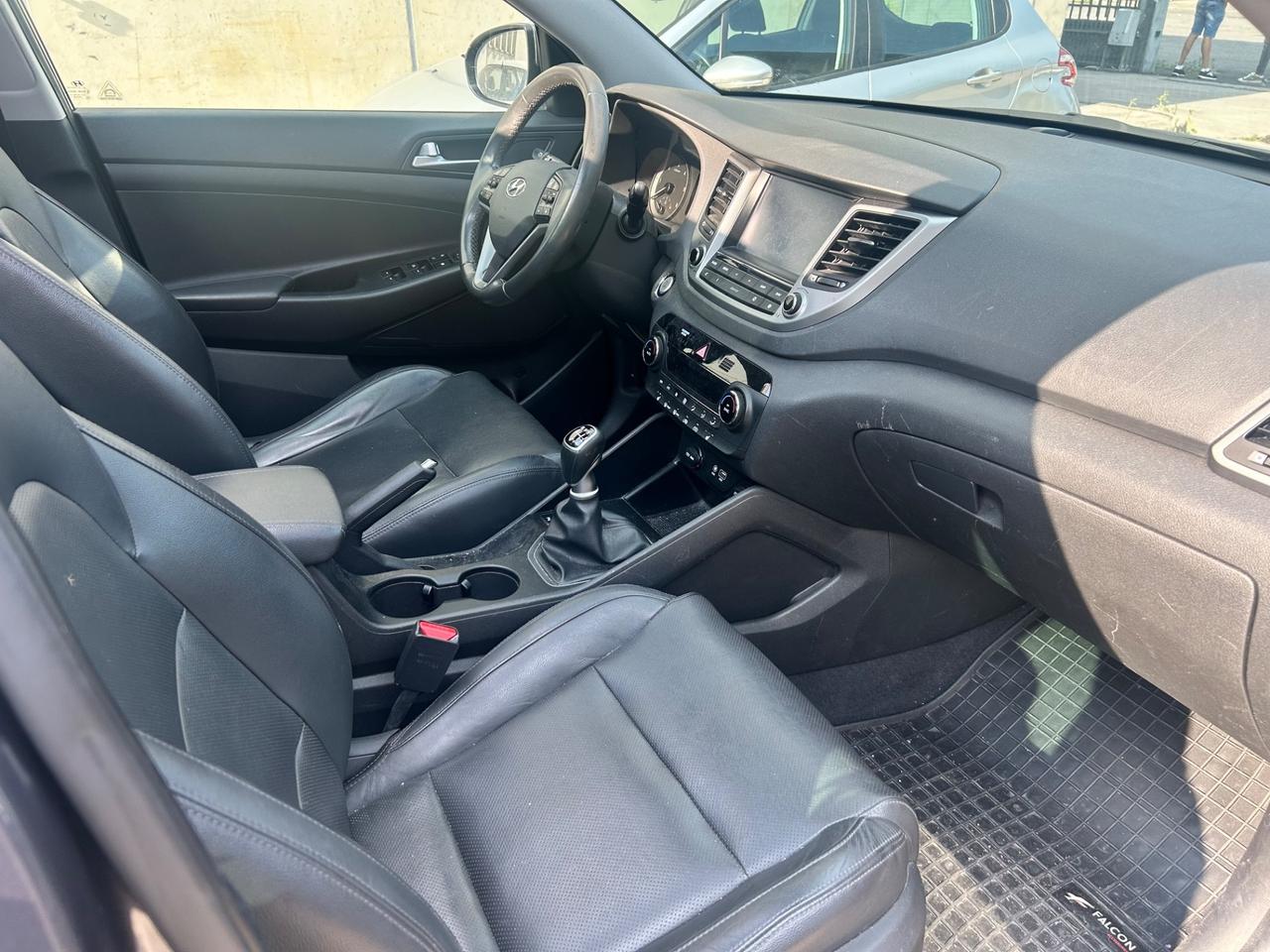 Hyundai Tucson 1700 CRDI X PRIME motore da rivedere