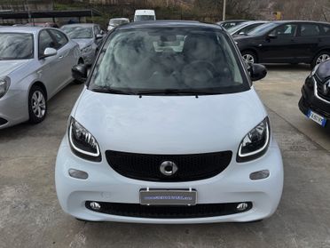 smart forTwo 70 1.0 Passion 2016/MANUALE