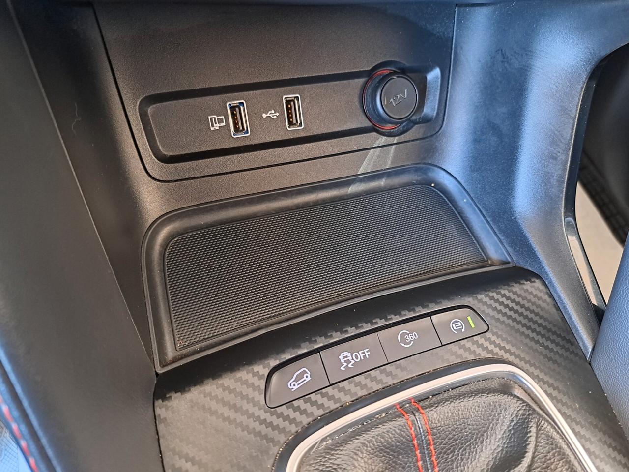 MG ZS 1.0 T-GDI Luxury 82