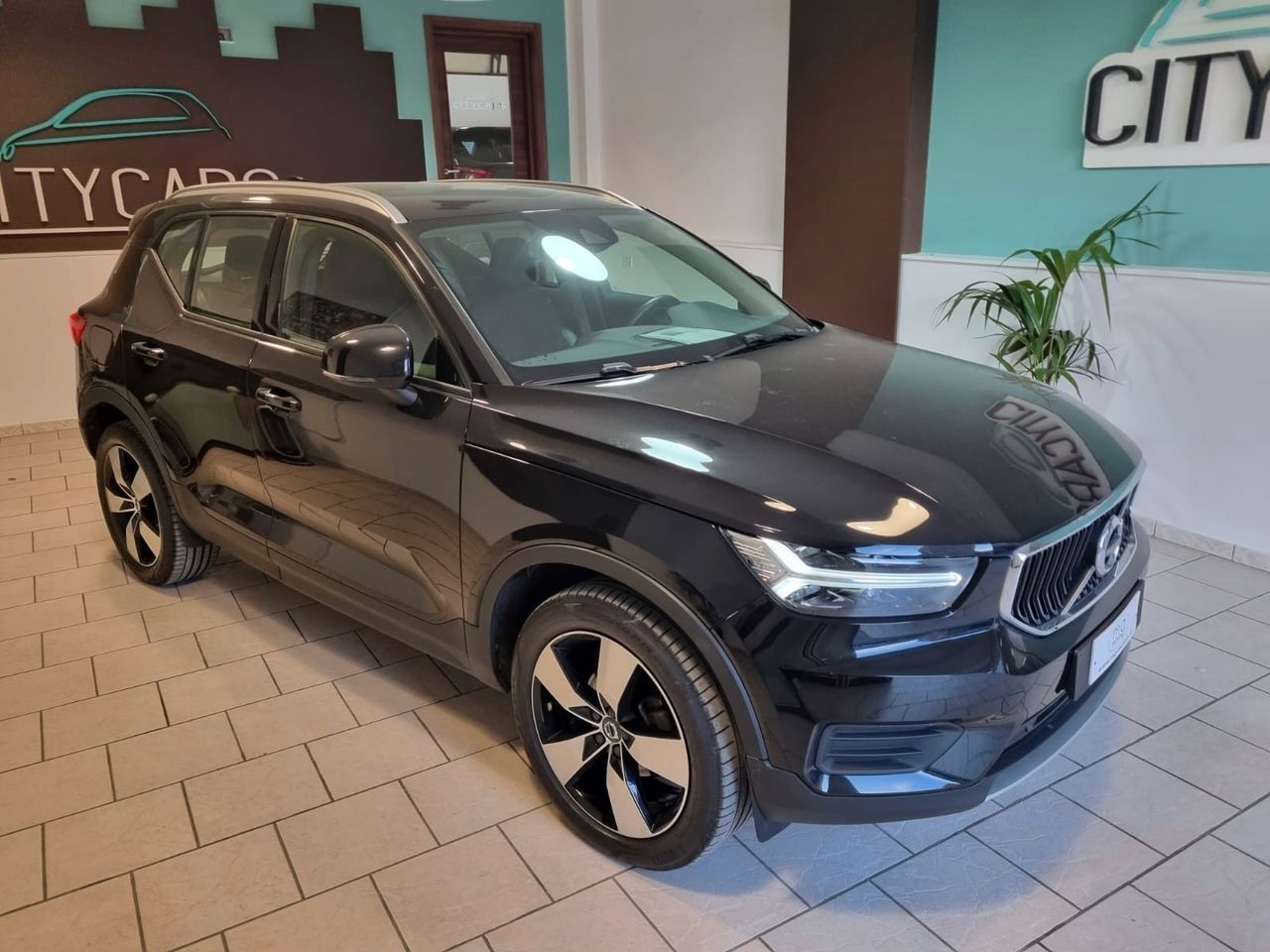 Volvo XC40 D3 Momentum HARMAN KARDON