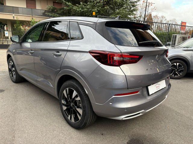 OPEL Grandland 1.2 Turbo 12V 130 CV aut. Business Elegance KM0