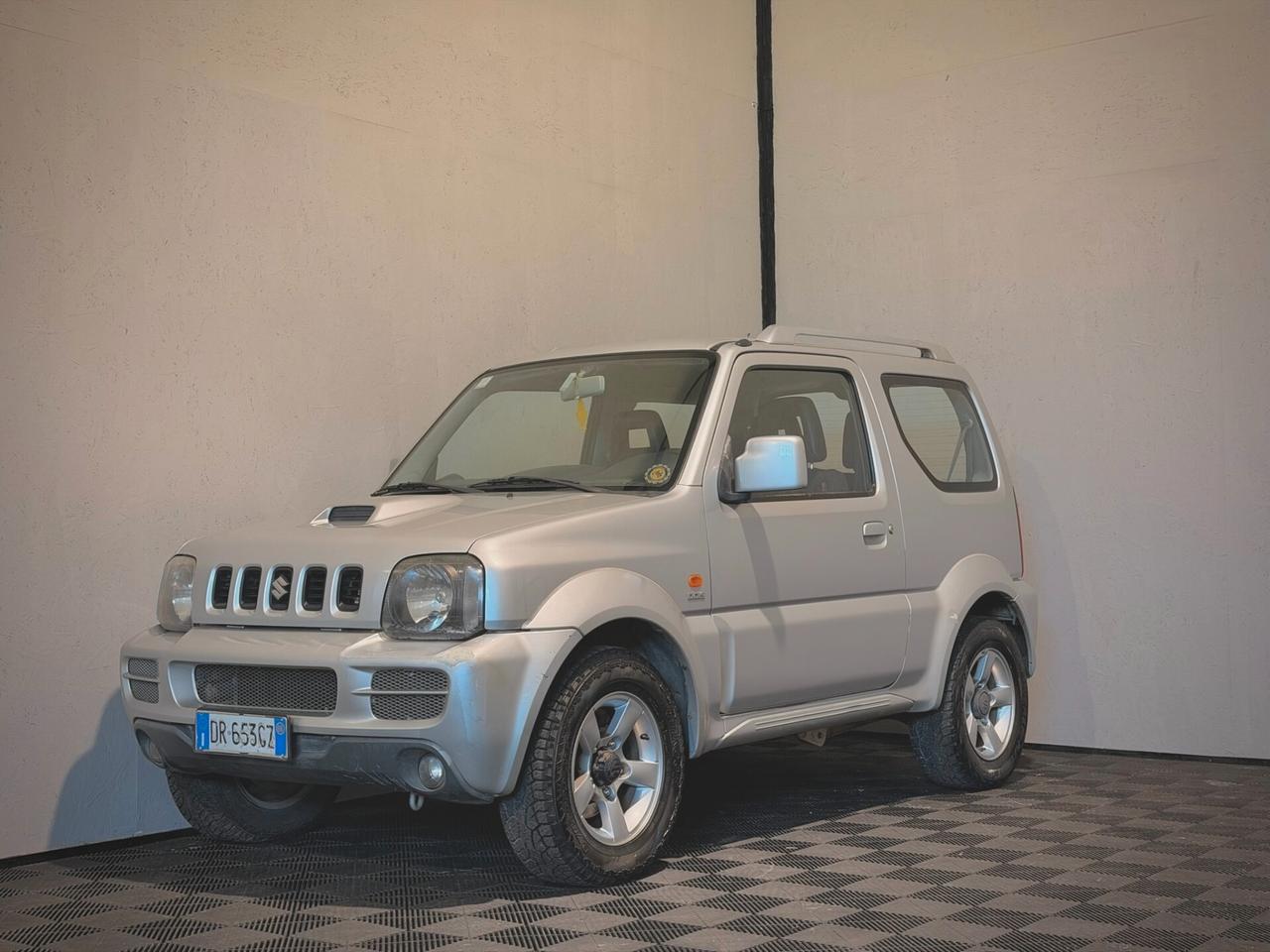 Suzuki Jimny 1.5 DDiS 4WD JLX