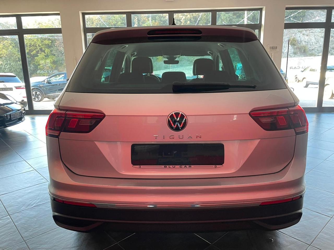 VOLKSWAGEN TIGUAN 2.0TDI ELEGANCE 150cv DSG