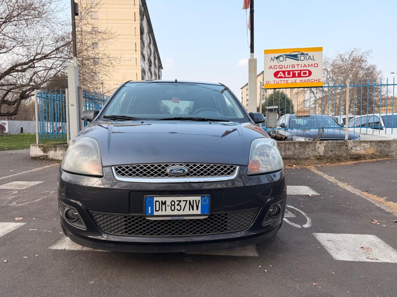 Ford Fiesta 1.2 Benz 5p. Ghia 2008