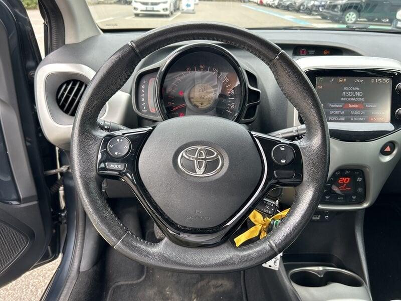 Toyota Aygo Aygo 1.0 VVT-i 69 CV 5 porte x-play
