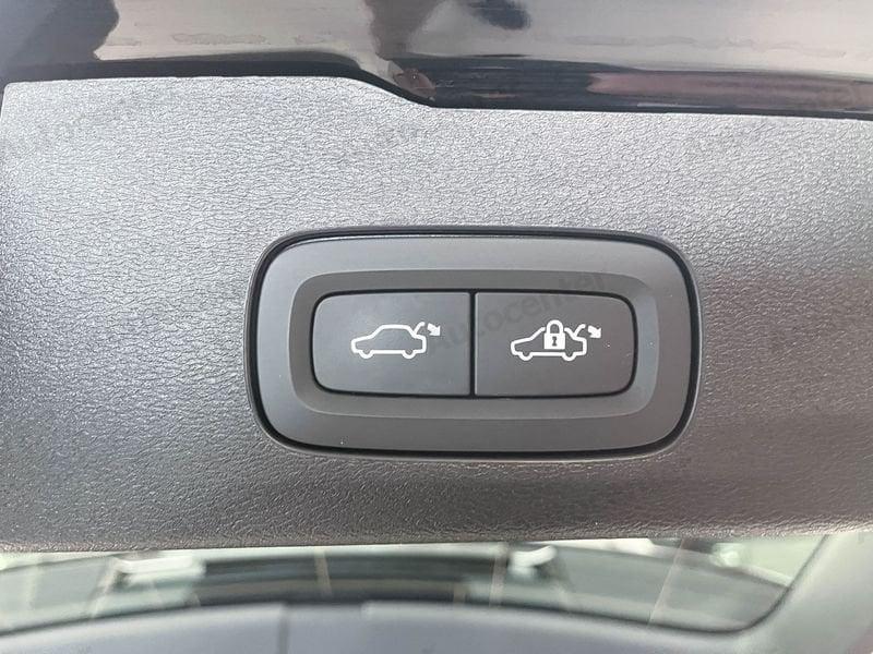 Volvo V60 B3 (bz) 163CV AUT CORE **AUTOCARRO N1**