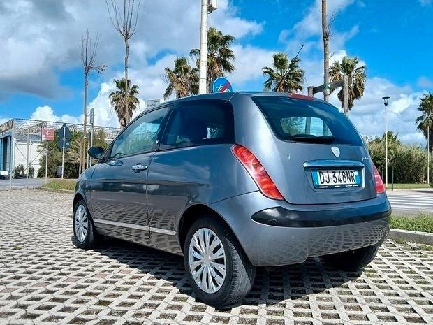 Lancia Ypsilon 1.3 DIESEL - PERMUTE ...