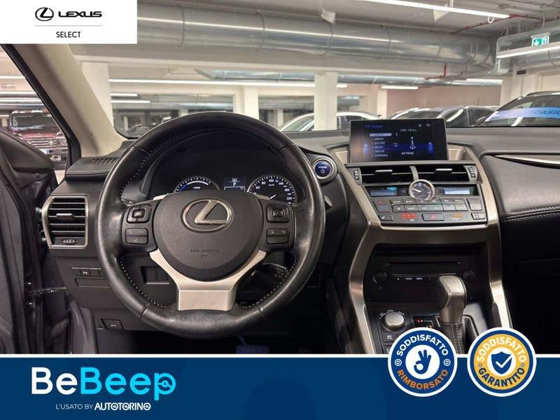 Lexus NX 300H 2.5 LUXURY 4WD CVT