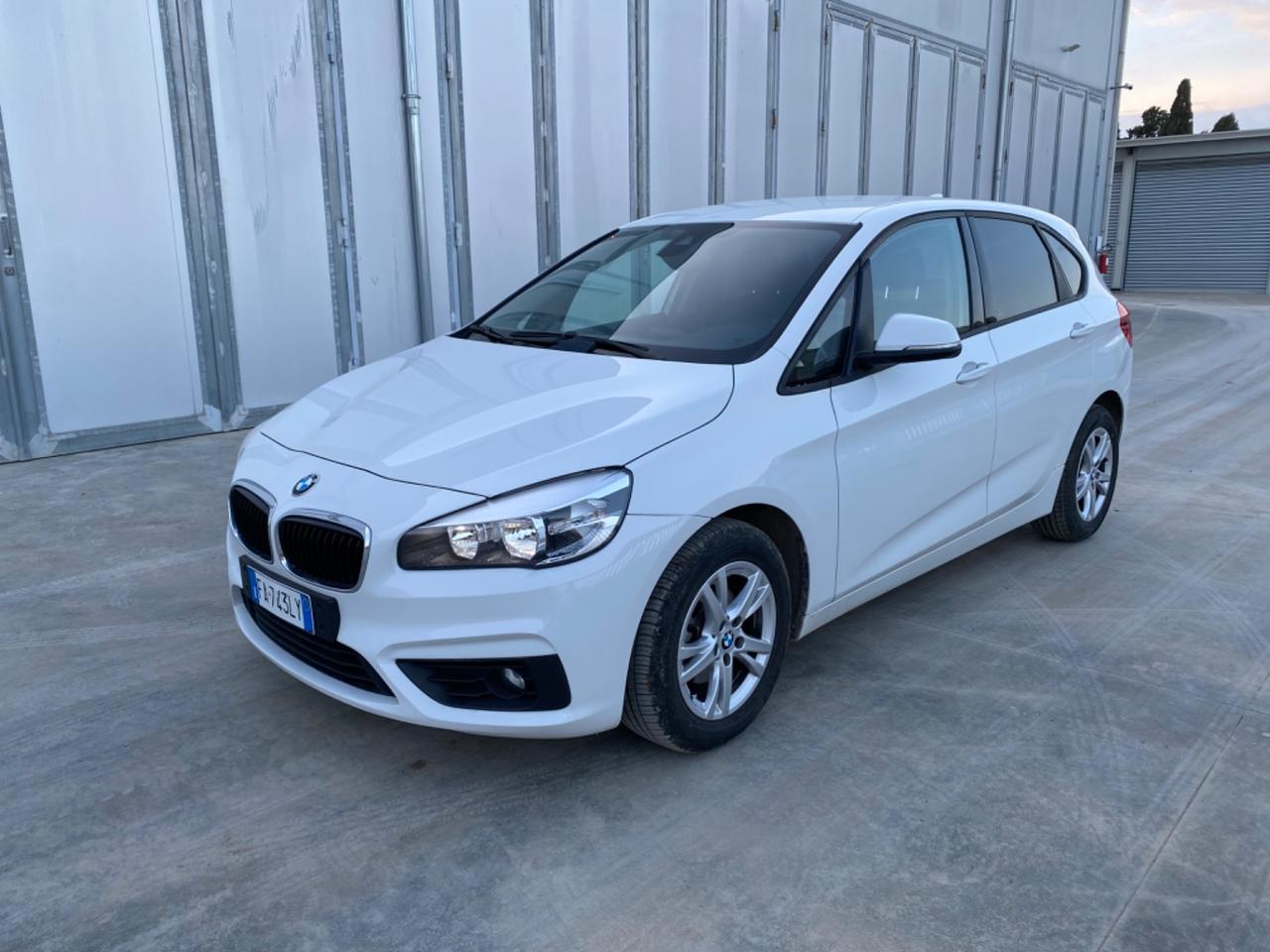 Bmw 2er Active Tourer 214d Avangarde