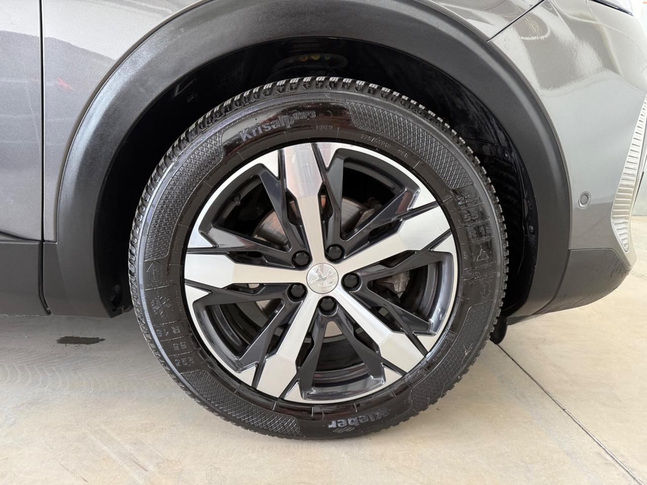 Peugeot 3008 BlueHDi 130 EAT8 Allure Pack
