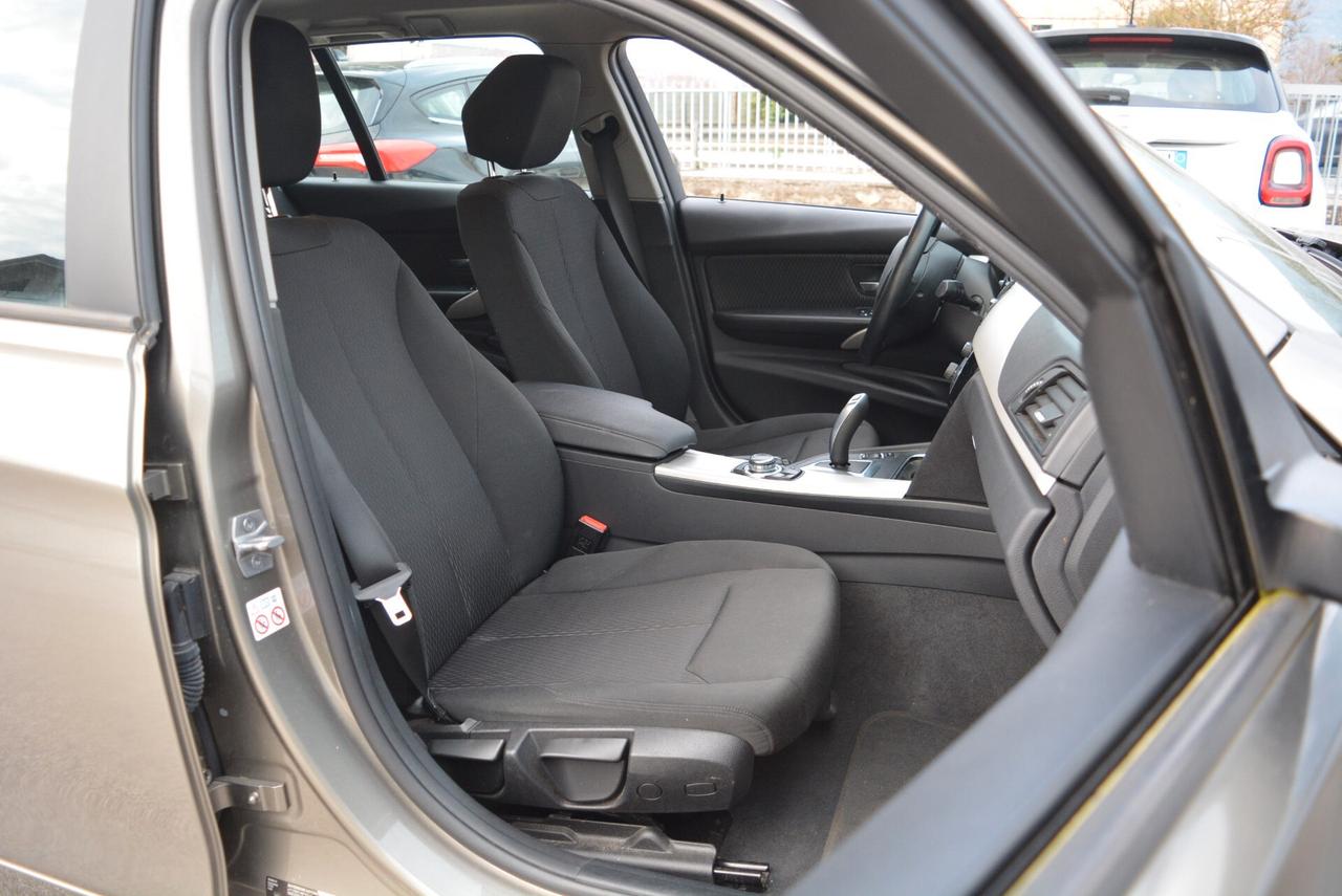 Bmw 318 318d Touring Business automatica