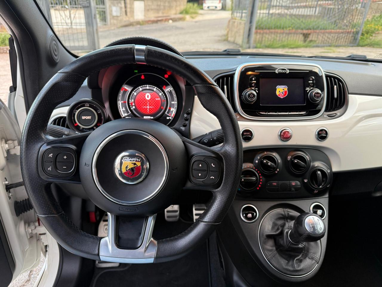 500 Abarth 595 1.4 Turbo T-Jet 145CV