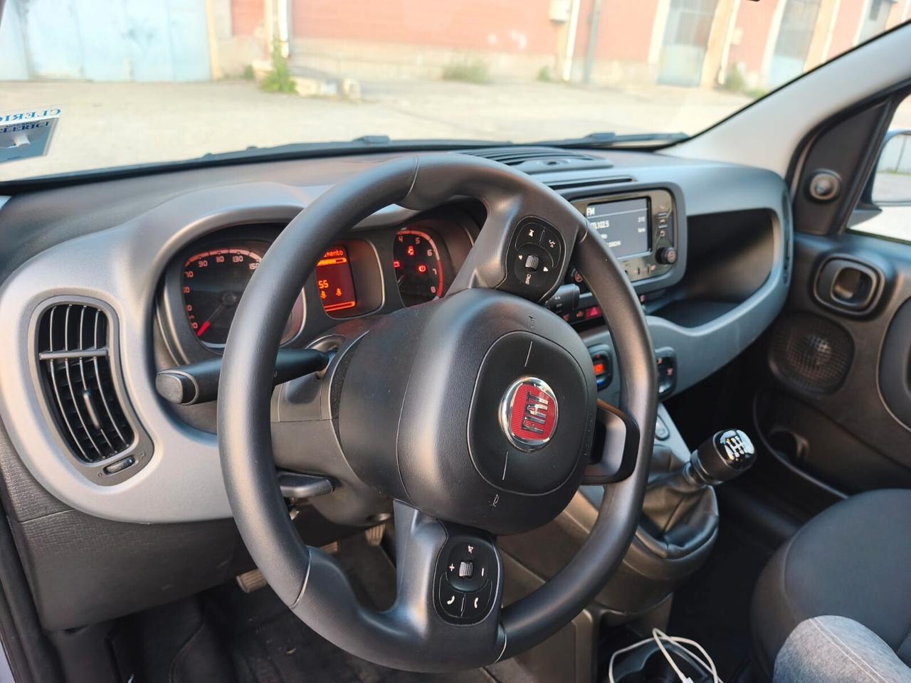 Fiat Panda 2022---1.0 Benzina Ibrida Neopatentati