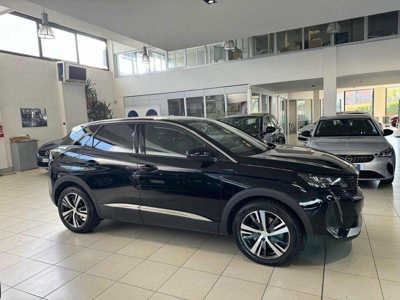 Peugeot 3008 Hybrid 225 e-EAT8 Allure