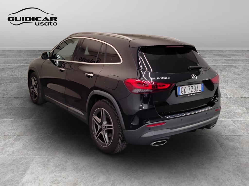 Mercedes-Benz GLA-H247 2020 - GLA 180 d Premium auto