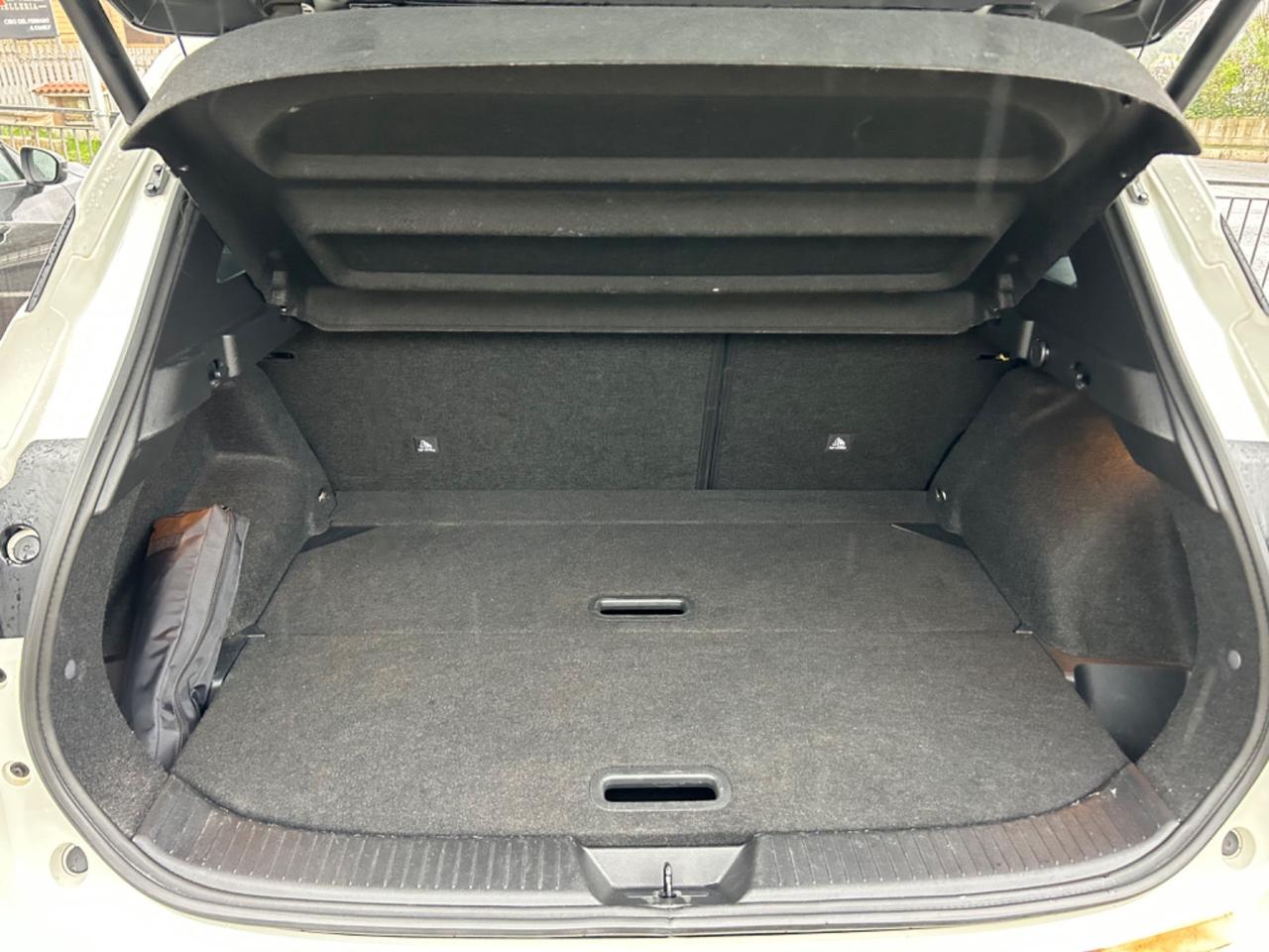 Nissan Qashqai MHEV 140 CV Tekna