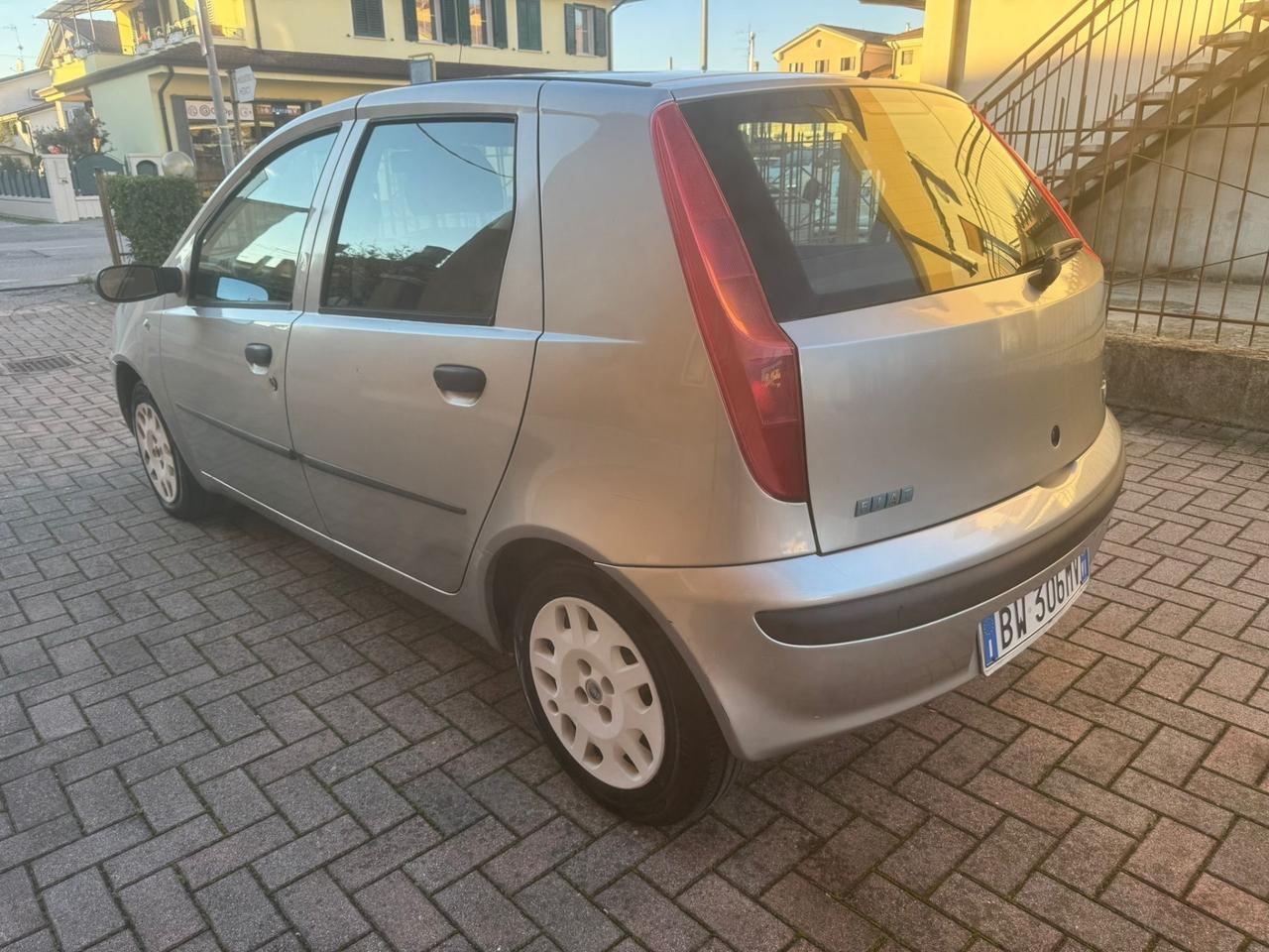Fiat Punto 1.2 Benzina Ok Neopatentati