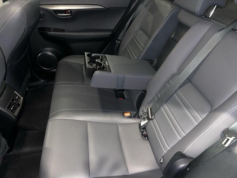 Lexus NX Hybrid 4WD Premium