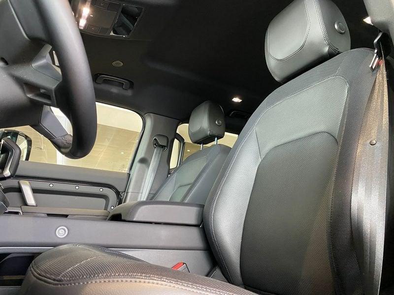 Land Rover Defender 110 3.0D 200 cv AWD Auto X Dynamic SE
