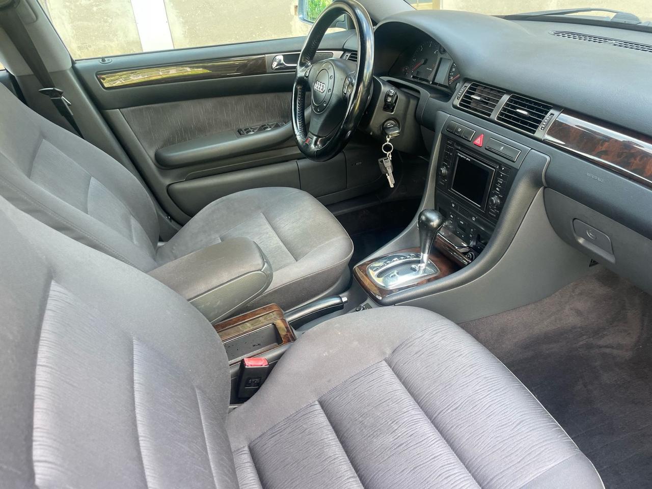 Audi A6 2.5 V6 TDI cat Avant Ambition