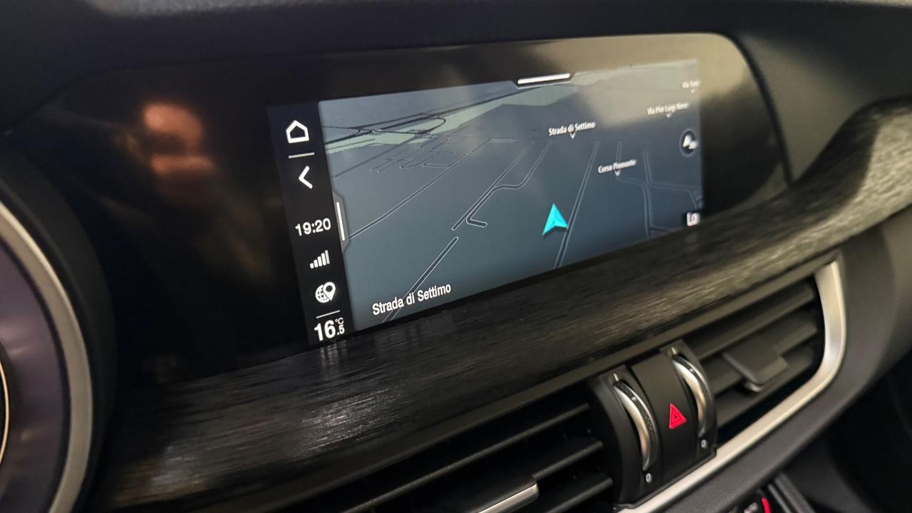 Alfa Romeo Stelvio 2.2 Turbodiesel 160 CV AT8 RWD Business