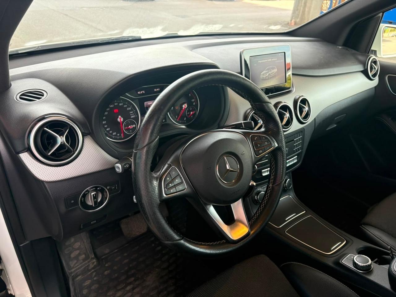 Mercedes-benz B 200 d Automatic Premium 2016