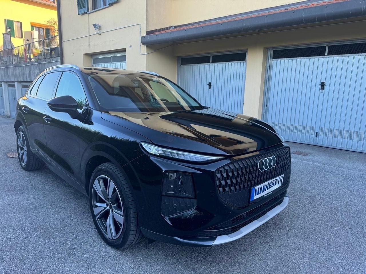 Audi Q3 35 TDI S tronic Business Advanced