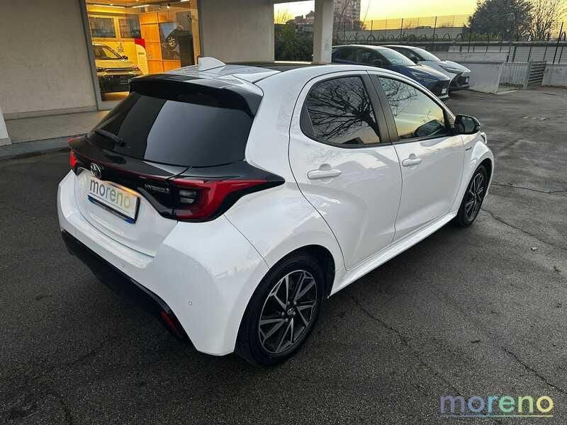 Toyota Yaris 1.5h Lounge