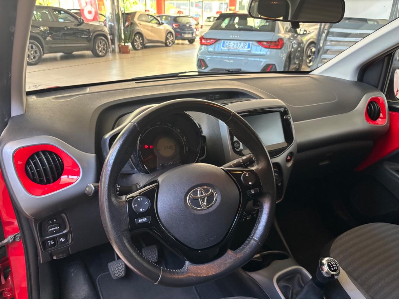 Toyota Aygo 1.0 VVT-i 72 CV 5 porte x-cool